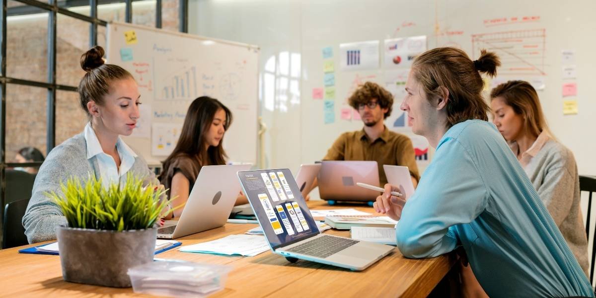 Key Factors Affecting Internship Recruitment in Financial Sectors