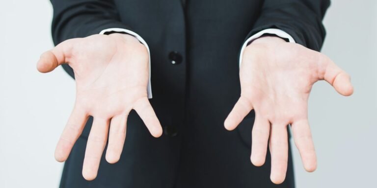 AE Tax Advisors: When It Makes Sense to Hire a Tax Advisor Instead of Filing Yourself