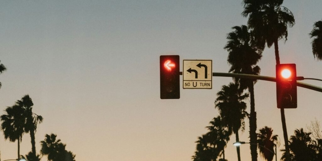 California Red Light Ticket Rules Explained Amid Rising Confusion