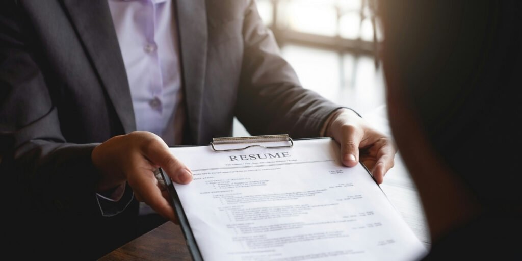 California Forecast Projects Slower Employment Growth Through 2027