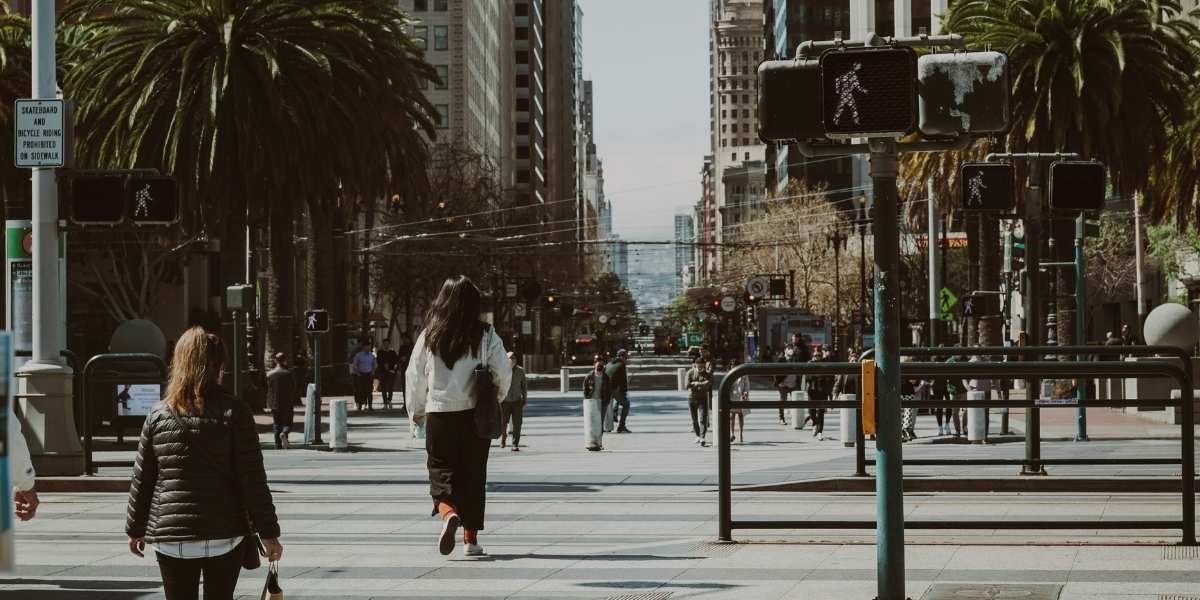 California Suburbs Face Population Drop, Straining Regional Economies