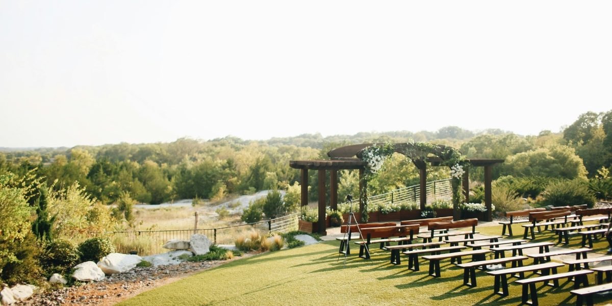 Alberton Orchards: Your Ideal Montana Retreat for Weddings and Outdoor Adventures