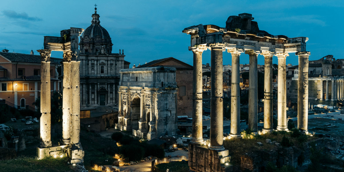 Ancient Ruins vs. Contemporary History: A Travel Debate