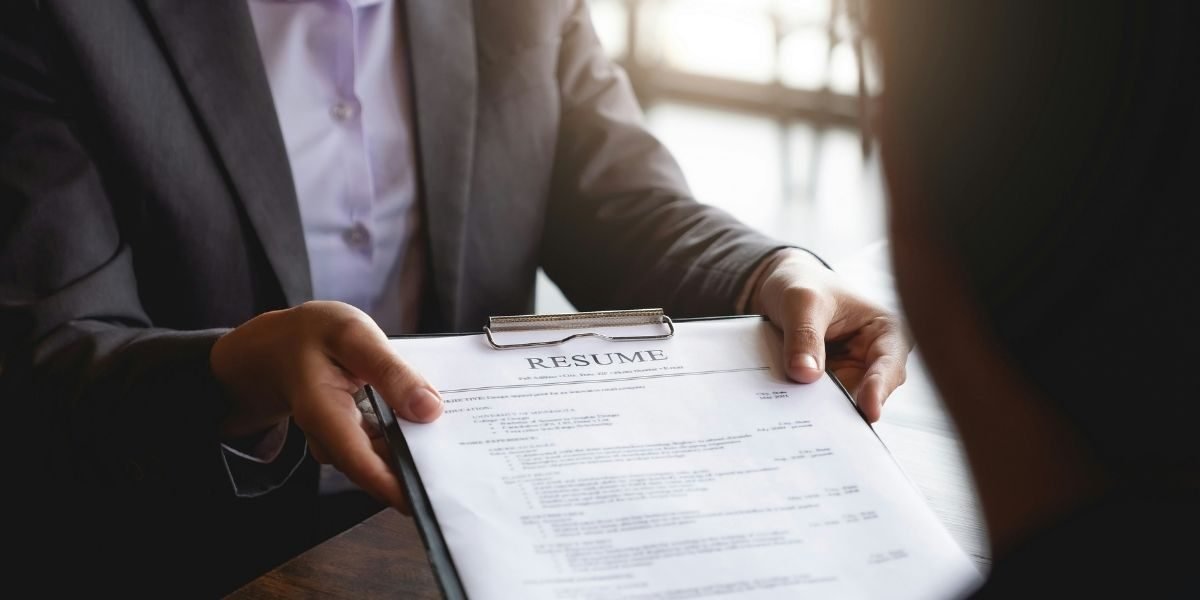 California Economy Outpaces U.S. Despite Weak Hiring