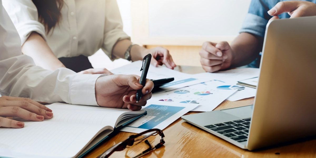 Meet Aaron Buliga The Creative Strategist Behind Mixette Media’s Results-Driven Marketing