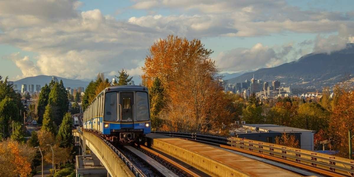 Sacramento Opens $42.8 Million Dos Rios Light Rail Station