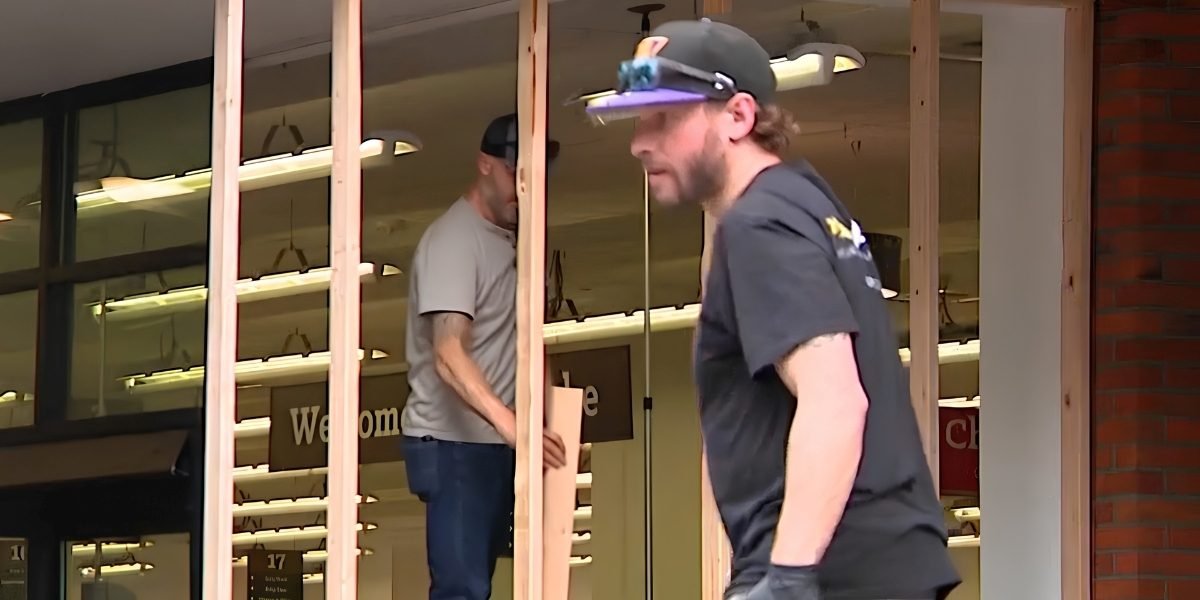 Paul Davis Restoration of Southeast Puget Sound Restores Homes And Peace Of Mind After Disaster